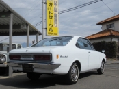 日本初のセンターピラーレス２ドアハードトップ車です