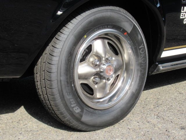 純正ＧＴホイール　ホイールリング付き　センターキャップも綺麗です