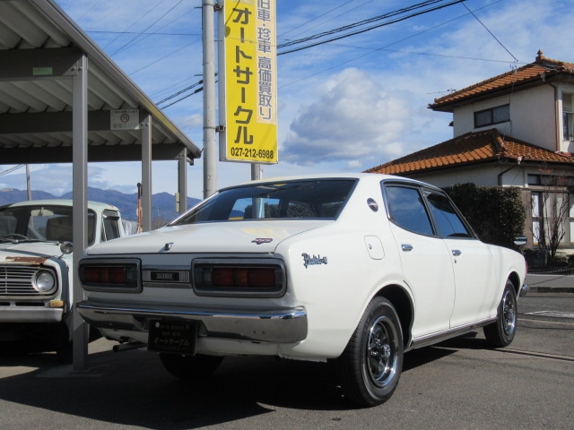 ＤＡＴＳＵＮ　ＢＬＵＥＢＩＲＤ６１０　Ｌ１６エンジン　ＳＵツインキャブレター　純正スチールホイール　ホイールリング